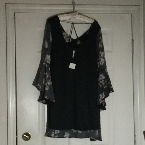 Fun Flowy Floral Dress, Strappy Low Back, Amazing Bell Sleeves, MTS Size S, Boho - Picture 11 of 15